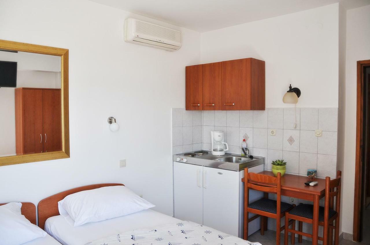 Sunrise Studio Apartments 3 Lokva Rogoznica Luaran gambar