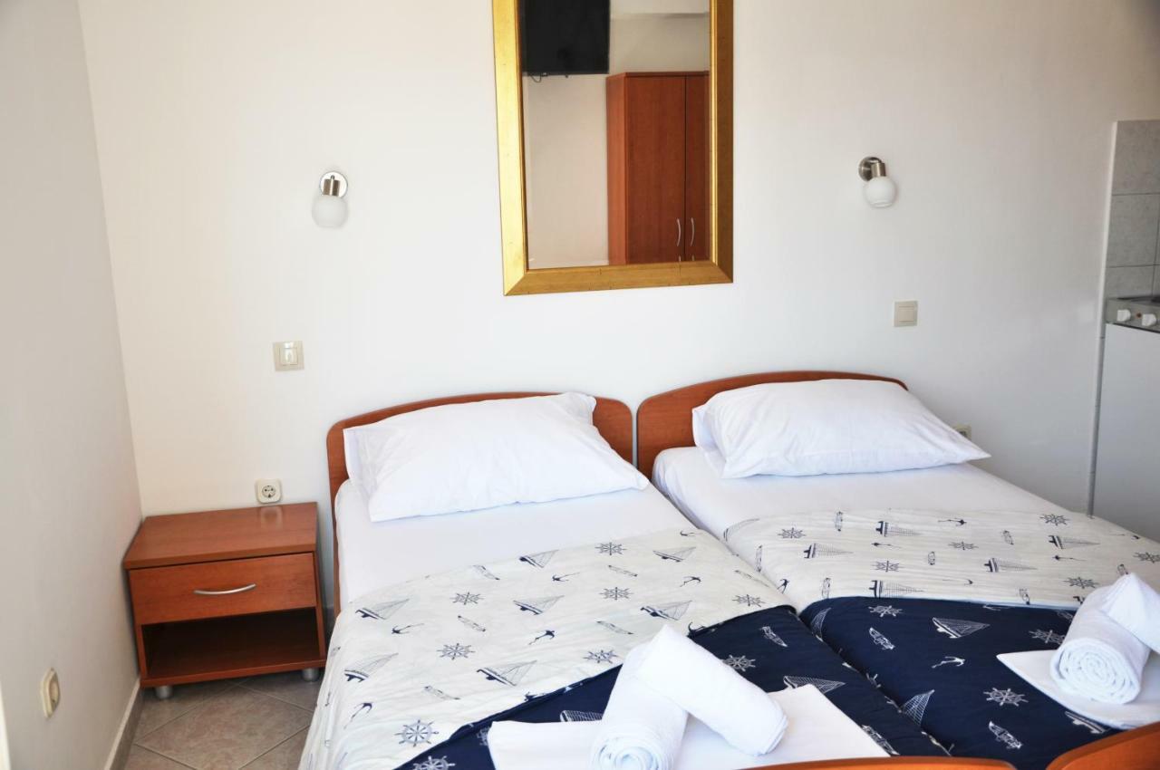 Sunrise Studio Apartments 3 Lokva Rogoznica Luaran gambar